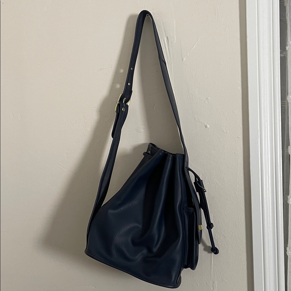 Chic Navy Shoulder Bag